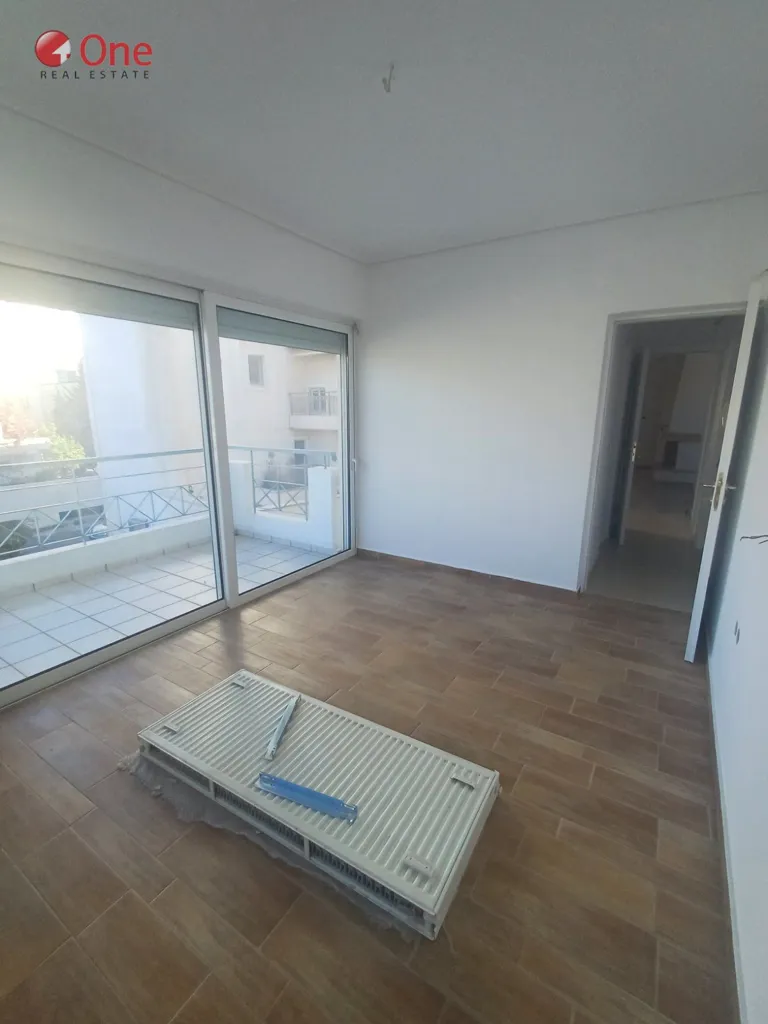 Toad - Apartment with Fireplace in Marousi, Athens