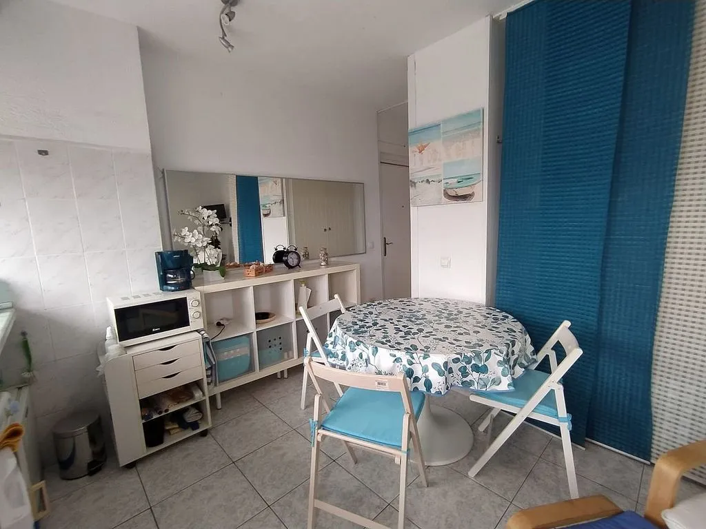 Söögituba - Studio with Pool on Melchor Luz Avenue