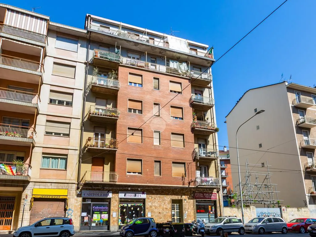 Välivaade - Student Flat with Balcony in Torino