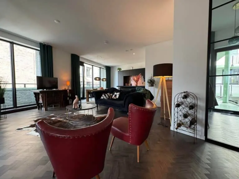 Elutuba - Modern Apartment with Patio in Maastricht