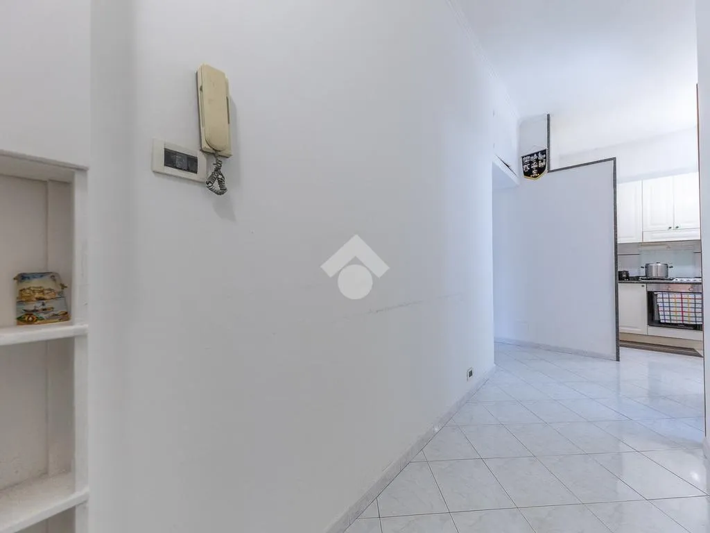 Ingresso - 2-Bedroom Apartment in Torre Maura, Rome