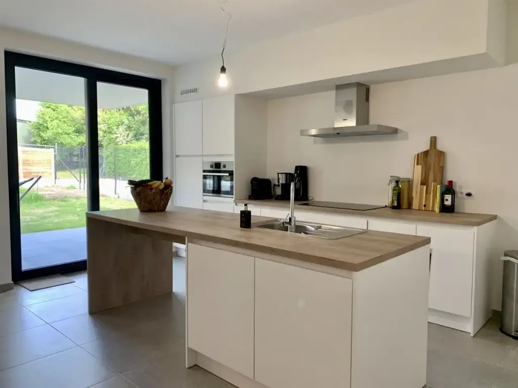 Cucina - Ground Floor Apartment with Garden in Waregem