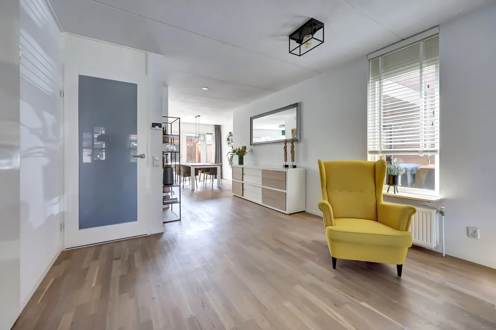 Elutuba - Detached House with Garden in De Landmaten