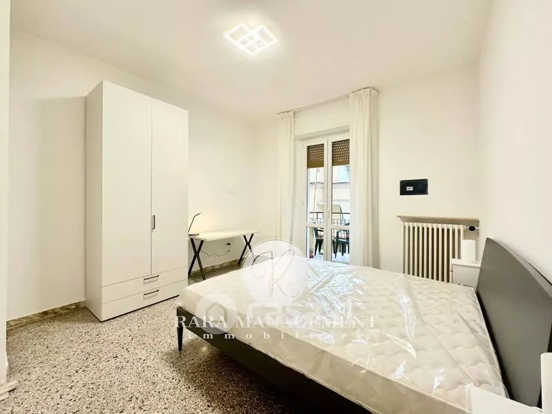 Magamistoad - Centralised Apartment with Four Balconies in Ancona