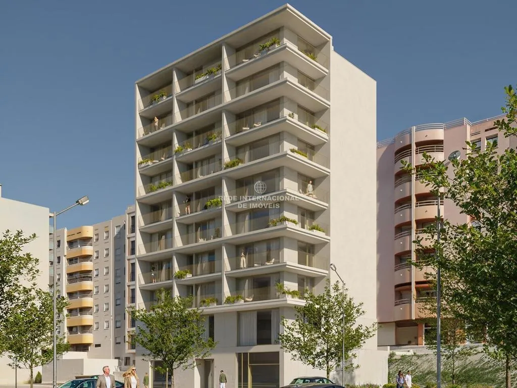 Luxury Flat with Balcony in Lisbon