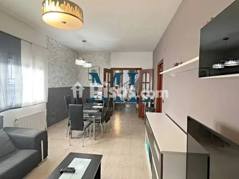 Elutuba - Corner Semi-detached House with Terrace in Sant Pere de Ribes
