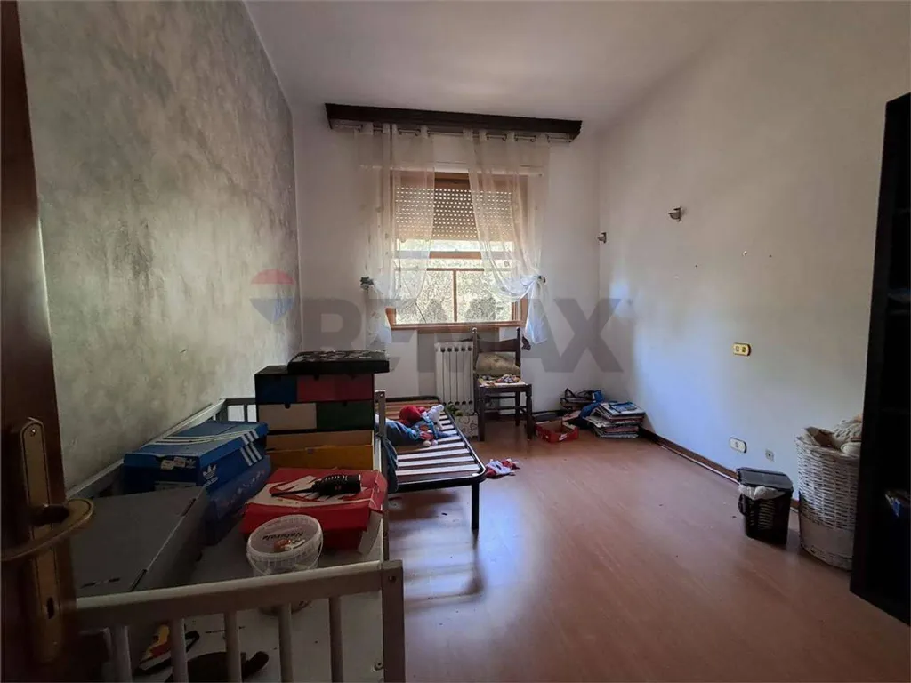 Magamistoad - Villa with Terrace in Serravalle