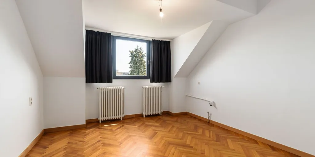 Stanze - Stately Townhouse with Pool in Aalst