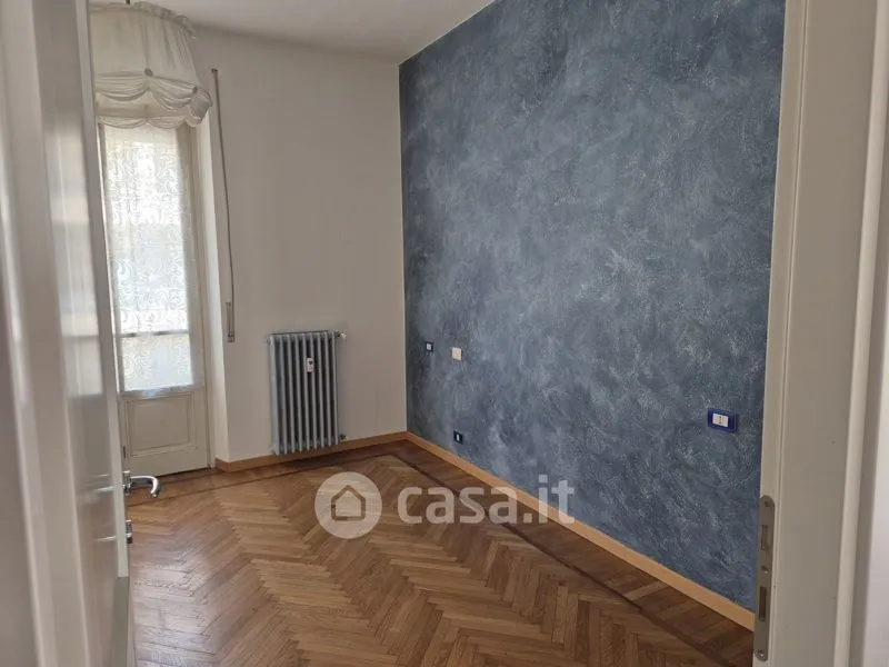 Toad - Rustic Apartment with Balcony in Sondrio