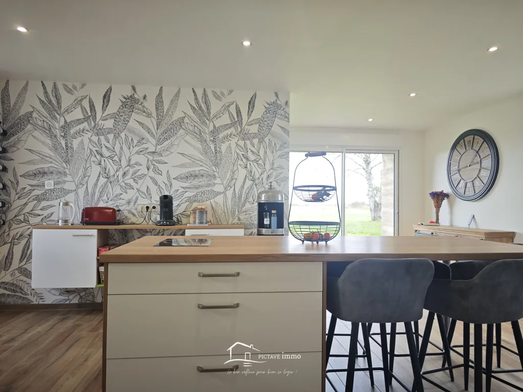 Kitchen - Charming House with Garden in Lezay