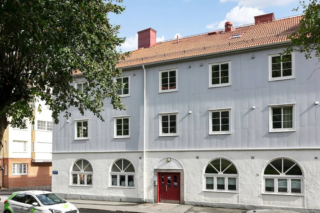 Välivaade - Corner Flat with High Ceilings in Göteborg
