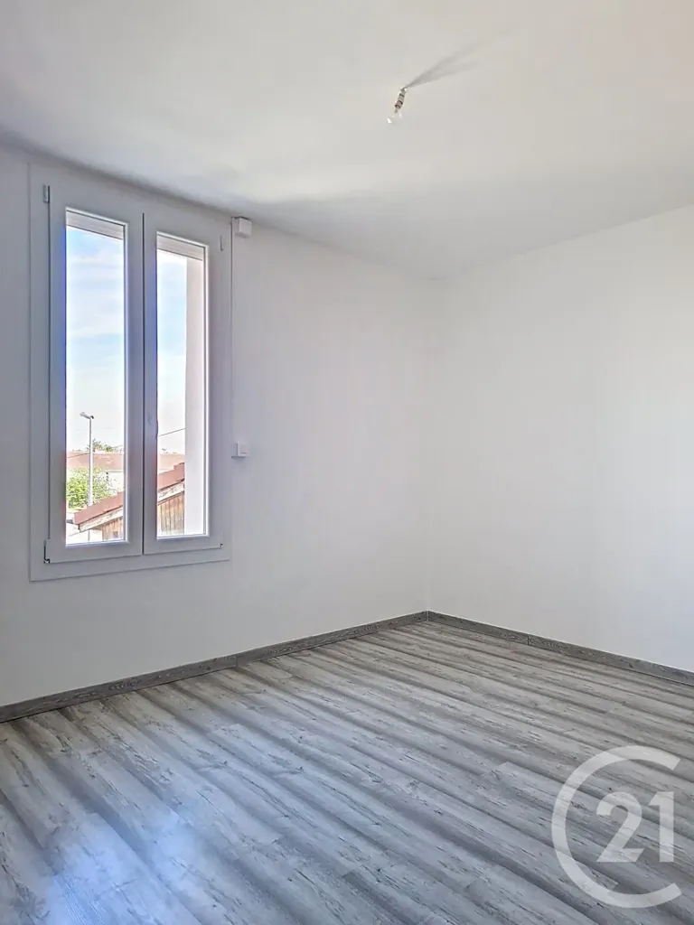 Rooms - Charming 1920s House with Terrace in Clermont-Ferrand