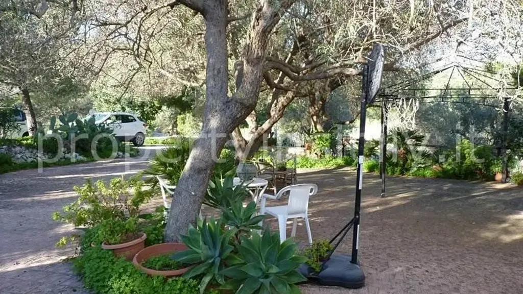 Villa with Panoramic Views in Noto