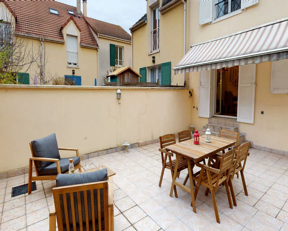 Terrasse - Chambre Meublée en Colocation au Centre-Ville