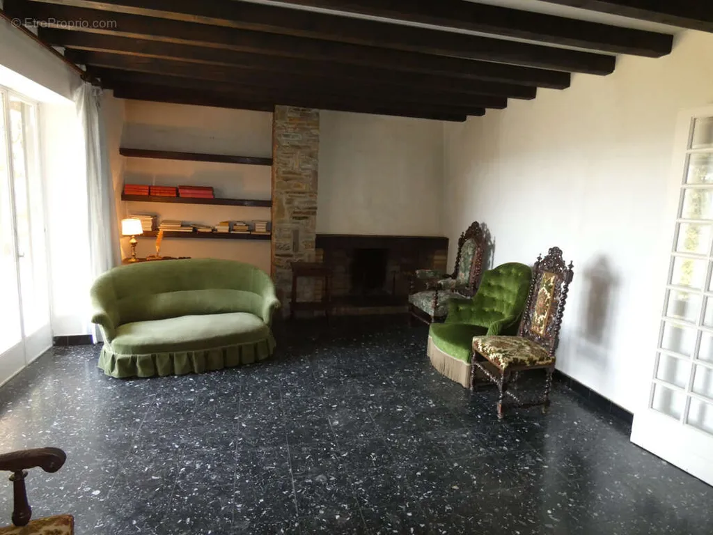 Elutuba - House with Panoramic View of Cité in Carcassonne