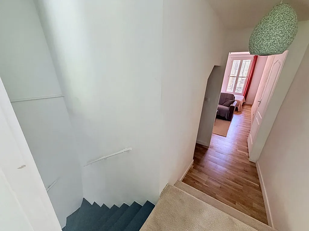 Pièces - Maison Charmante avec Terrasse à Avignon