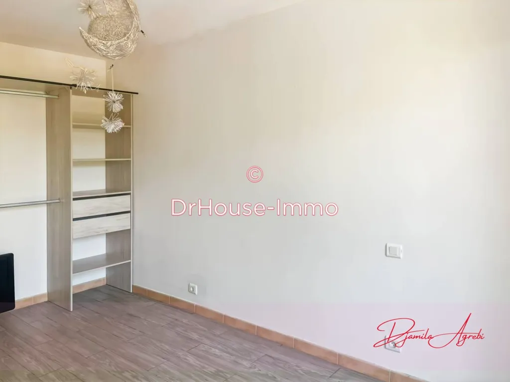 Chambres - Appartement avec Terrasse au Calme à Saint-Raphaël