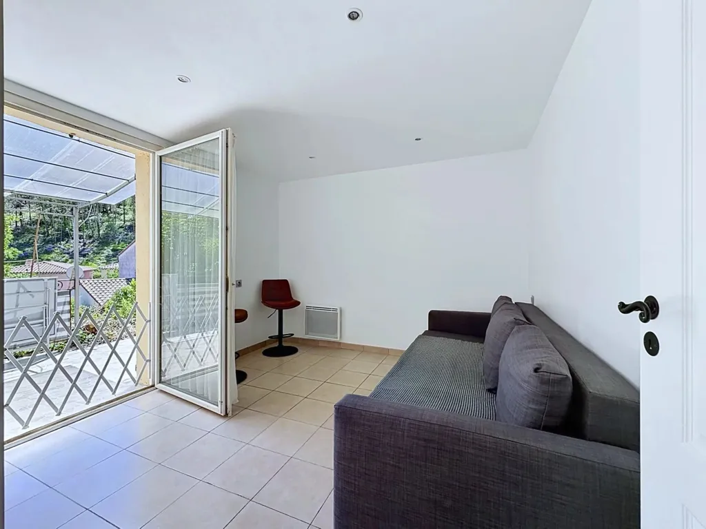 Living Room - 5-Bedroom Villa with Pool in Levens