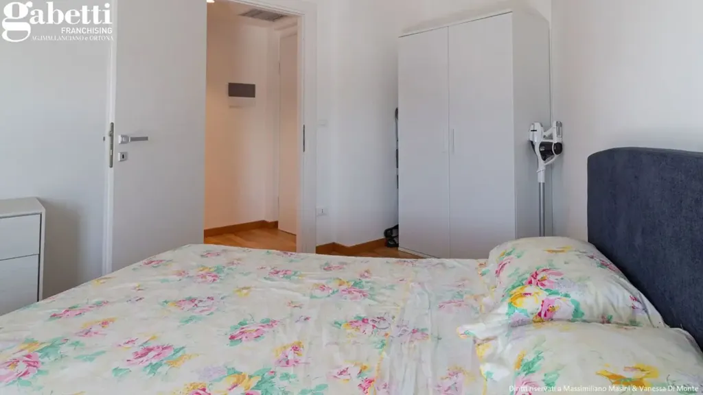 Chambres - Newly Built Apartment with Balcony in Lanciano Centre