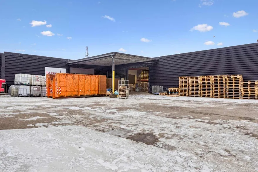 Buanderie - Warehouse and Office Space near Køgebugt Motorway