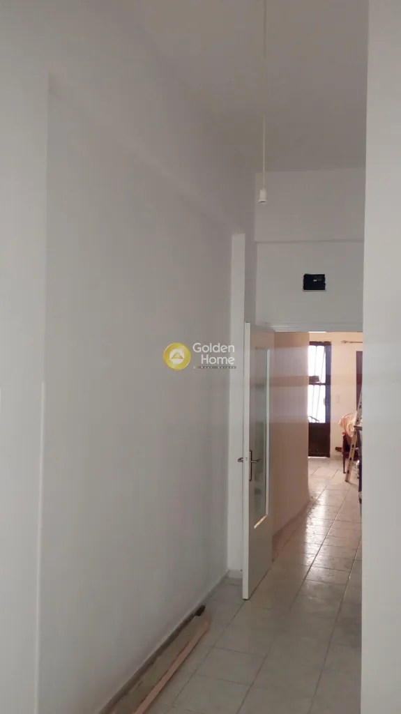 Esik - Apartment with Private Courtyard in Heraklion Centre