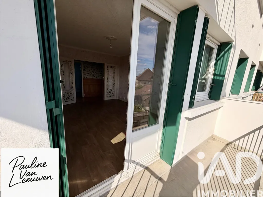 Balcon - Appartement avec Balcon et Vue Dégagée à Sainte-Savine