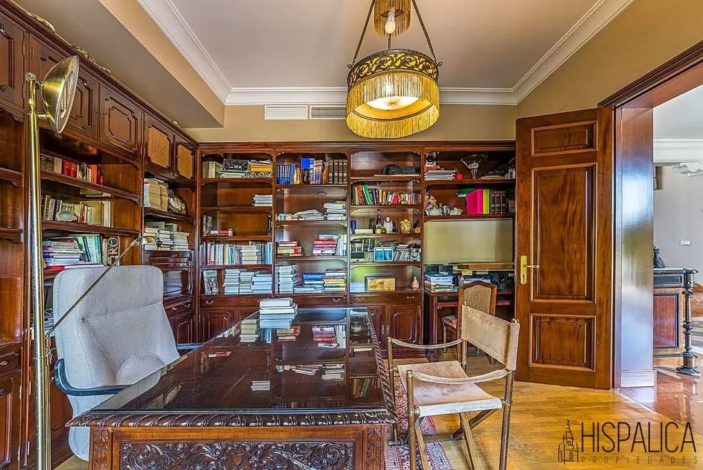 Bureau - Luxury Villa with Pool in Écija