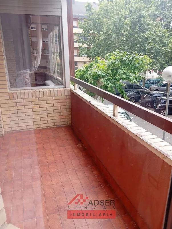 balcony