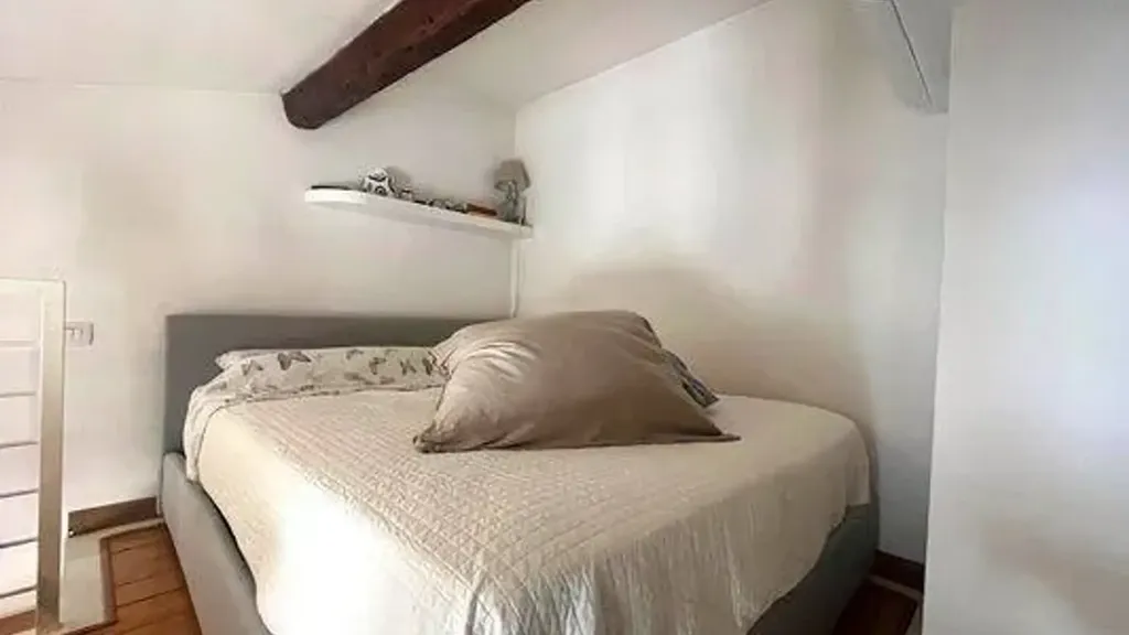Chambres - Modernised Bilocale with Balcony in Florence