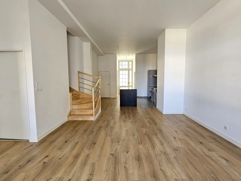 Séjour - Maison de 5 Pièces avec Jardinet à Compiègne