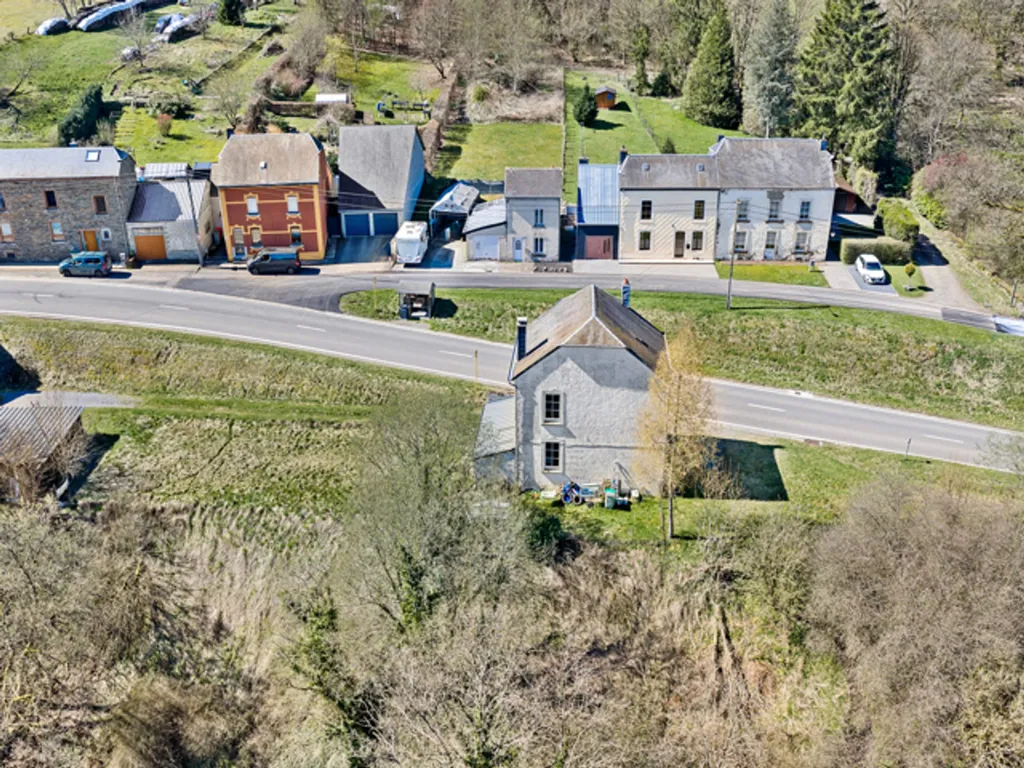 Vista aerea - 2-Bedroom Renovation Project in Léglise