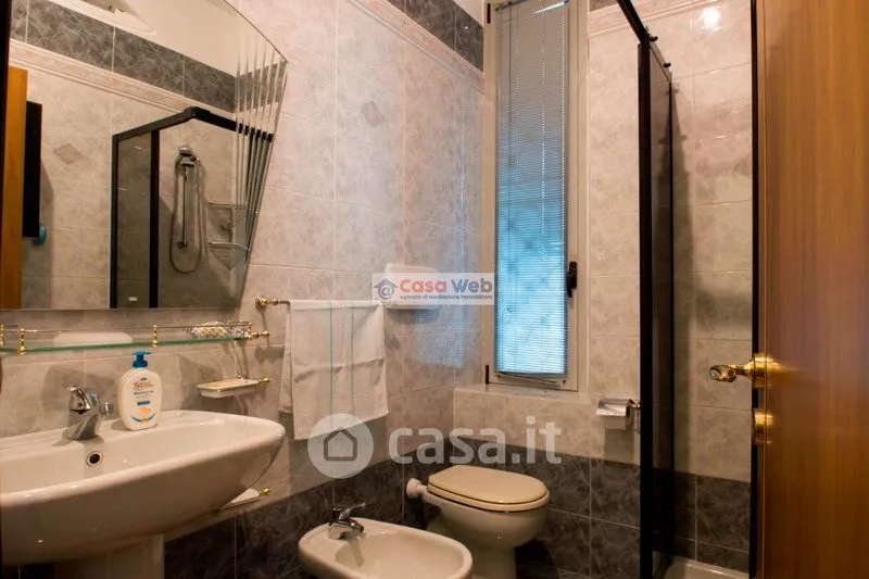 Salles de bain - Apartment with Lake Views in Luino
