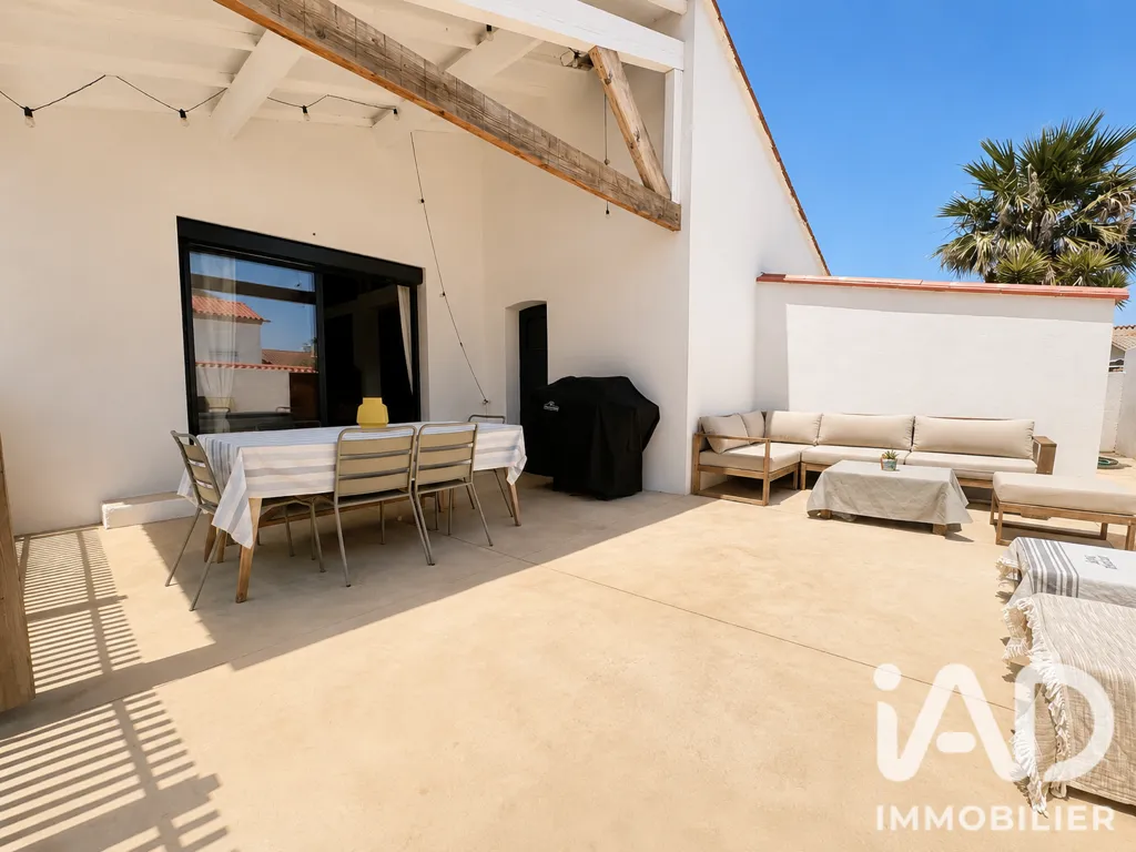 Terrazza - T4 House with Pool in Pollestres