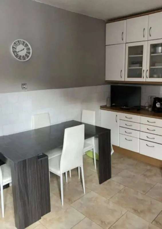 Salle à manger - Reformed Flat with Balcony in Santurtzi