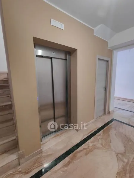 Entrée - Modern Apartment with Terrace in Macchia Romana