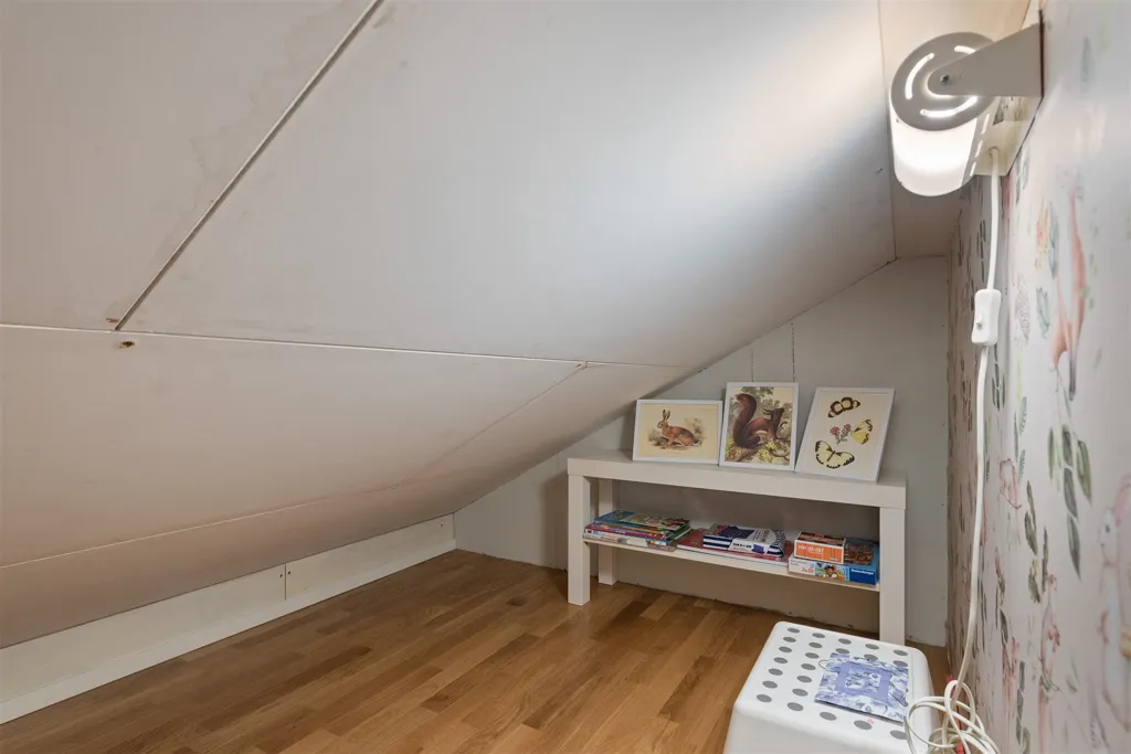 Rooms - Renovated Holiday Home with Boat Access in Båtsviken