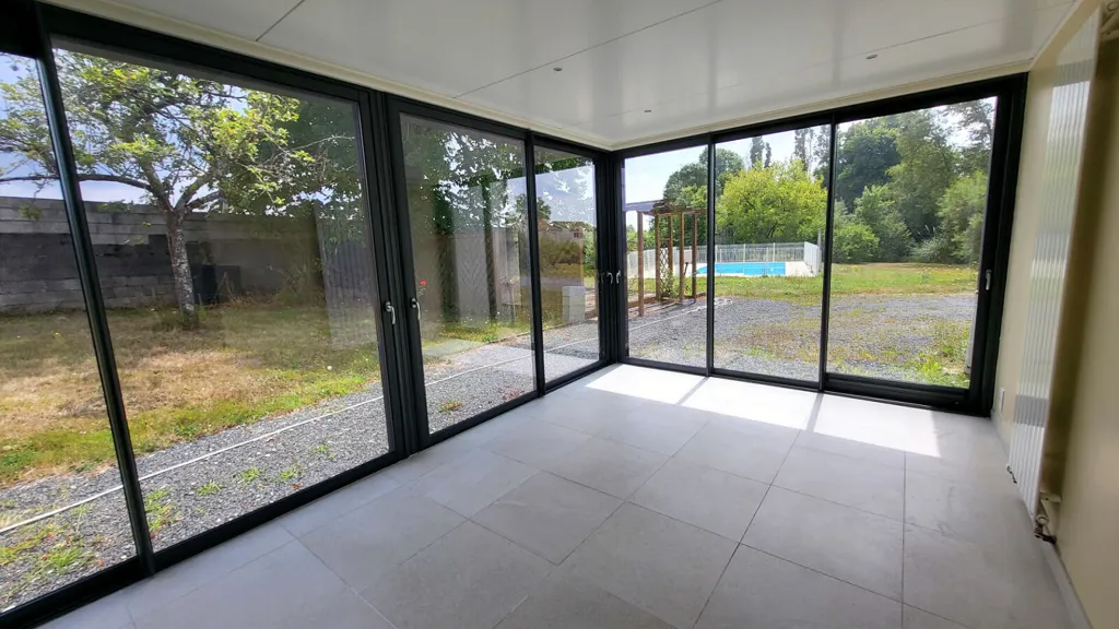 Terrazza - House with Pool in Vertou