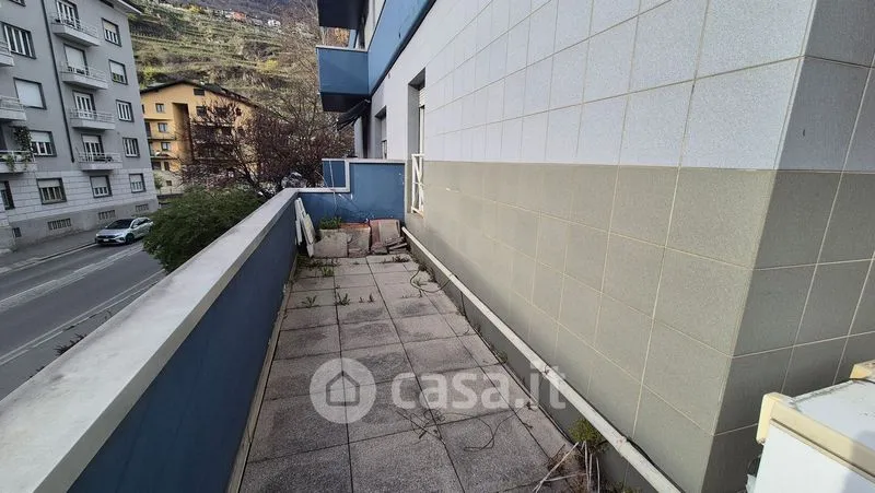 Rõdu - Apartment with Large Terrace in Sondrio