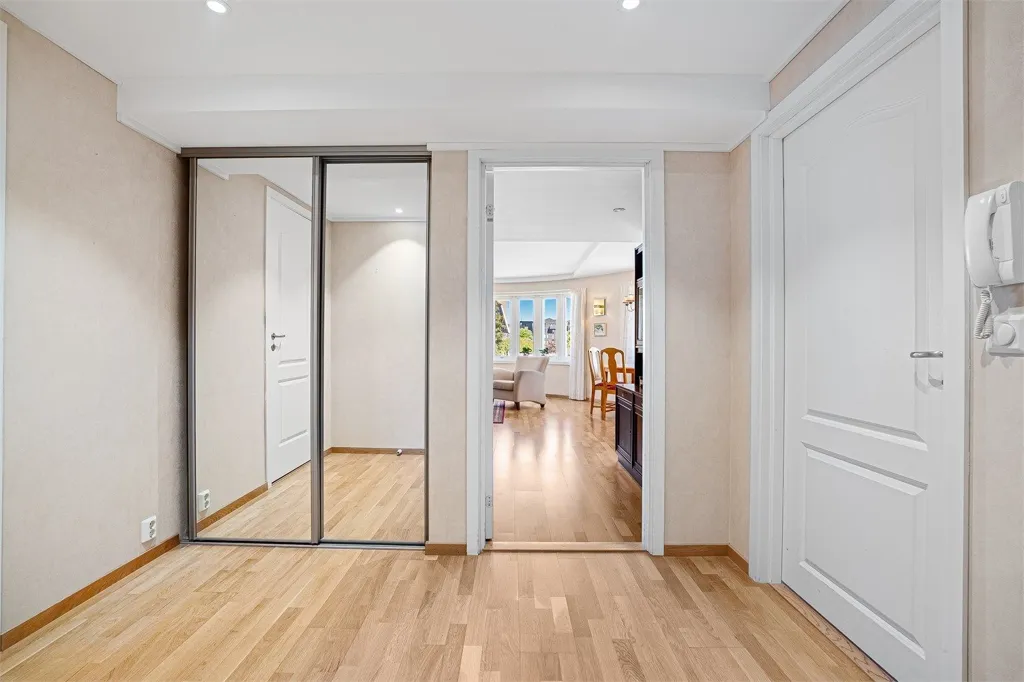 Entrée - 3-Bedroom Apartment with Terraces in Lund