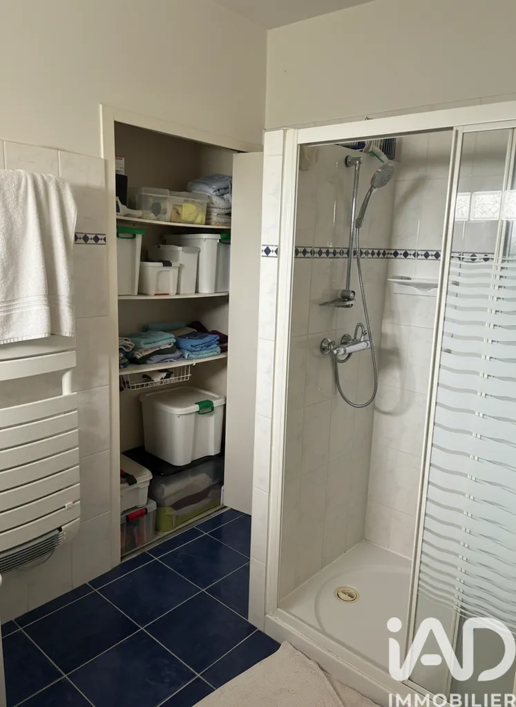 Vannitoad - House with Garden and Garage in Saint-Chamond