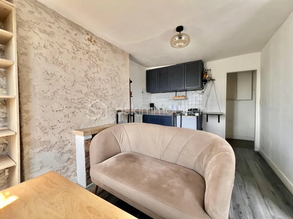 Séjour - Appartement T2 Sud avec Vue Dégagée à Paris