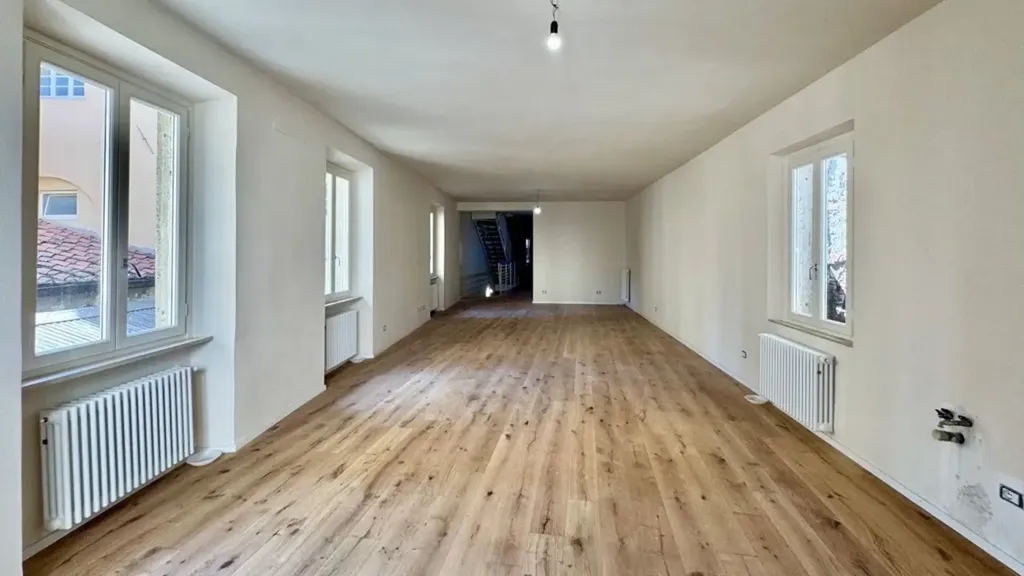Pièces - Terraced House with Independent Access in Lucca