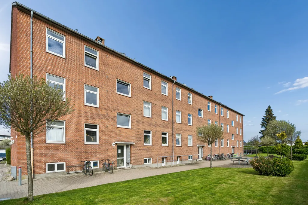 Välivaade - Apartment with Functional Layout in Randers NØ