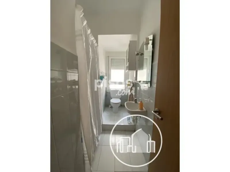 Salles de bain - Flats with Balcony in Villarcayo Centre