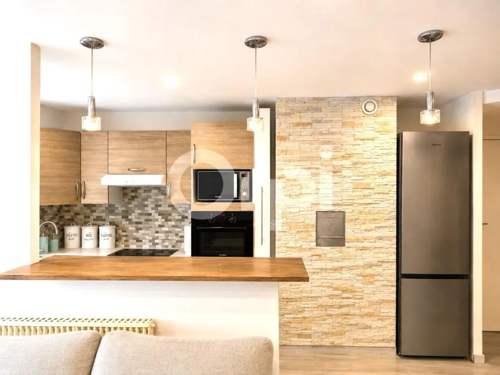 Köök - 3-Bed Flat with Private Garden in Verdant Residence