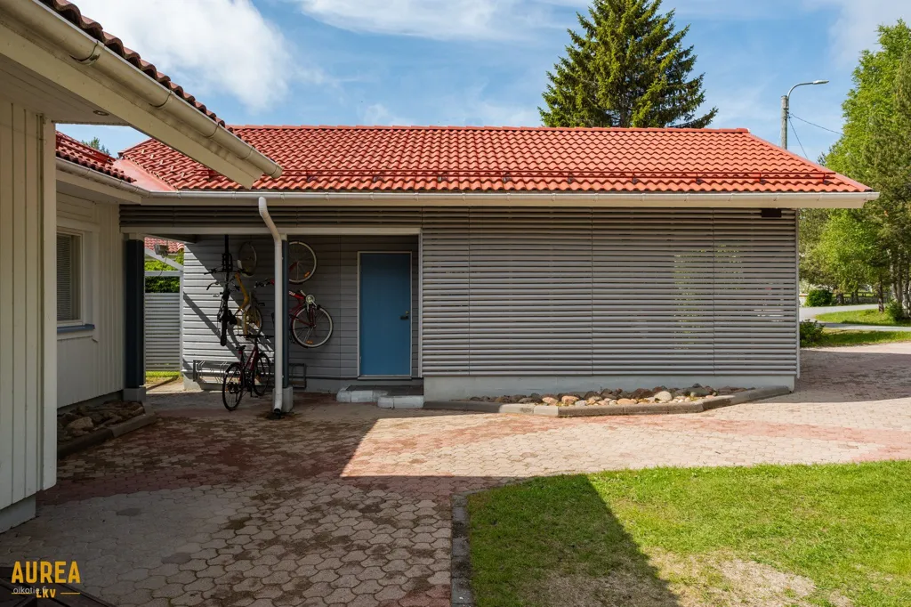 Esterno - Modernised Detached House with Garden in Ii