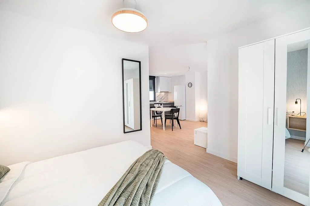 Magamistoad - Studio with Balcony in Elche