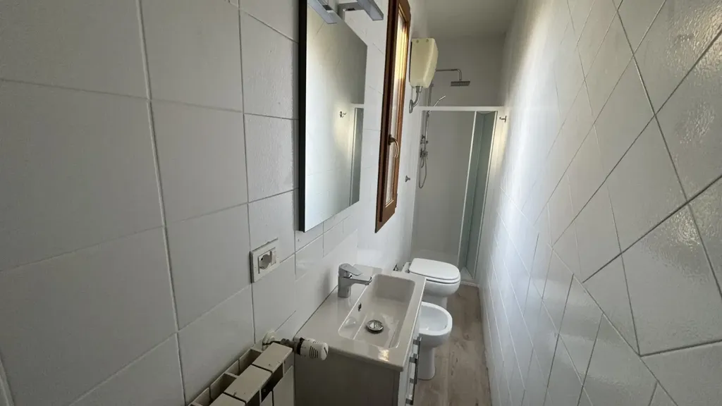 Salles de bain - Apartment with Terraces in Reggello