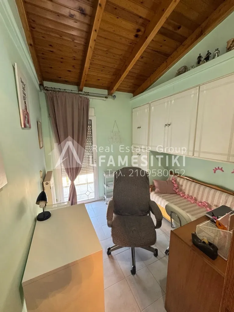 Bedrooms - Apartment with Large Balcony in Peristeri