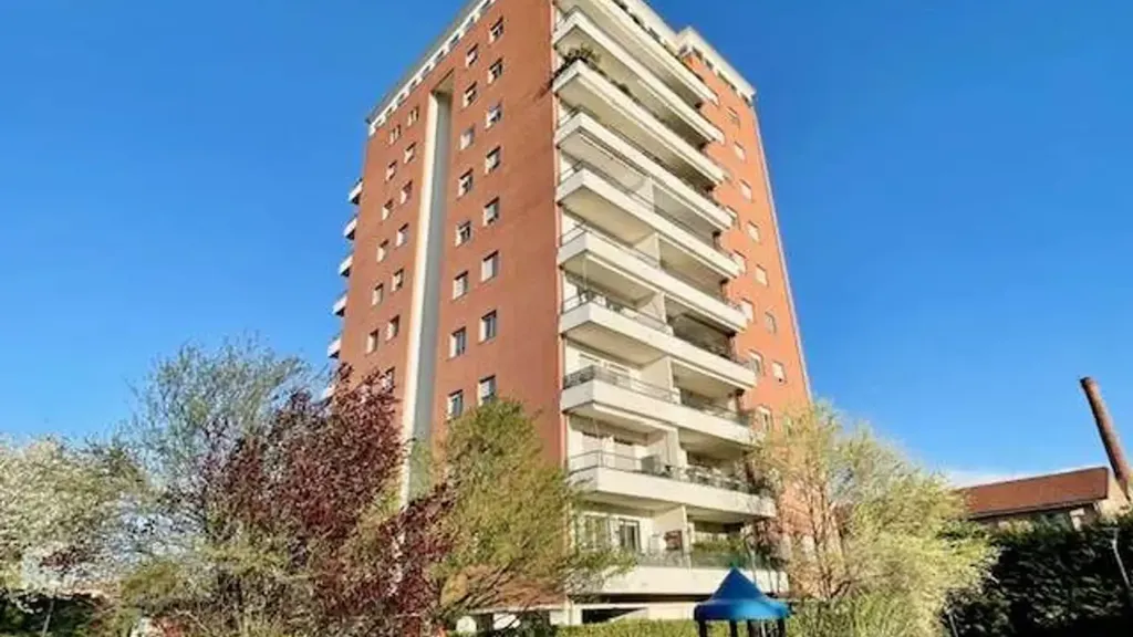 Esterno - Modern Flat with Lift in Niguarda, Milan